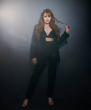 Huma Qureshi (aka) Humaa Qureshii