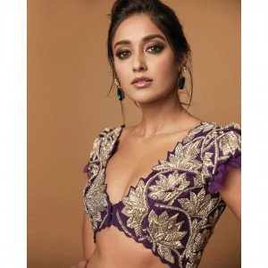 Ileana (aka) Ileana D'Cruz