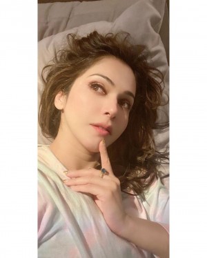 Isha Koppikar (aka) Isha Kopikar