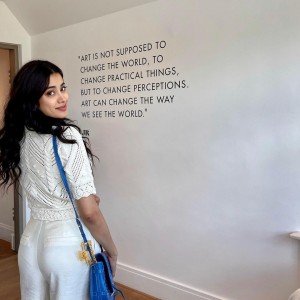 Janhvi Kapoor (aka) JahnaviKaapoor