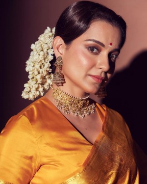 Kangana Ranaut (aka) Kangana