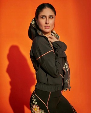 Kareena Kapoor (aka) Kareena Kapur