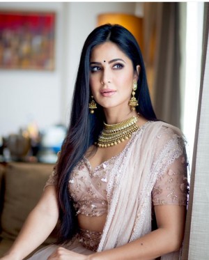 Katrina Kaif (aka) KatrinaKaif