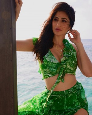 Katrina Kaif (aka) KatrinaKaif