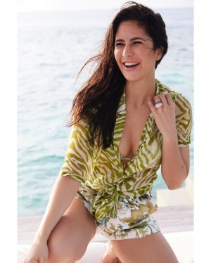 Katrina Kaif (aka) KatrinaKaif