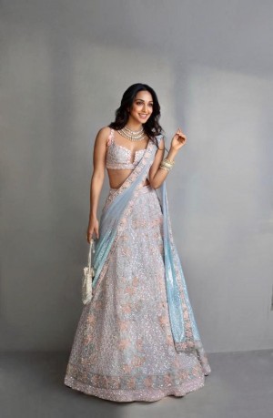 Kiara Advani (aka) Kiara Advanai