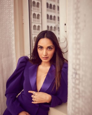 Kiara Advani (aka) Kiara Advanai