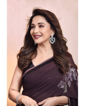 Madhuri Dixit (aka) MadhuriDixit