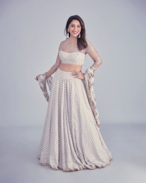 Madhuri Dixit (aka) MadhuriDixit