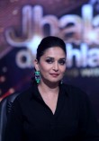 Madhuri Dixit (aka) MadhuriDixit