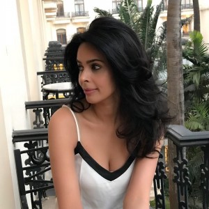 Mallika Sherawat (aka) Mallika Sherawath