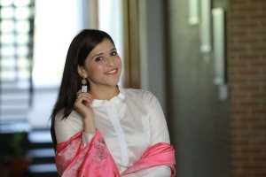 Mannara Chopra (aka) MannaraChopra