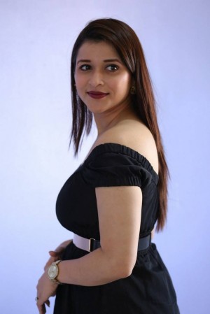 Mannara Chopra (aka) MannaraChopra