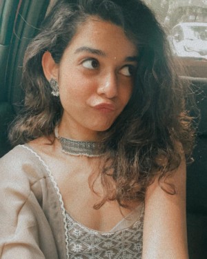 Mithila Palkar (aka) Mithila