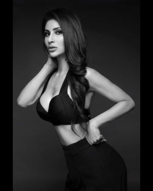 Mouni Roy (aka) MouniRoy