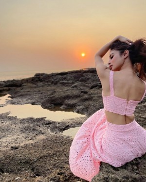 Mouni Roy (aka) MouniRoy