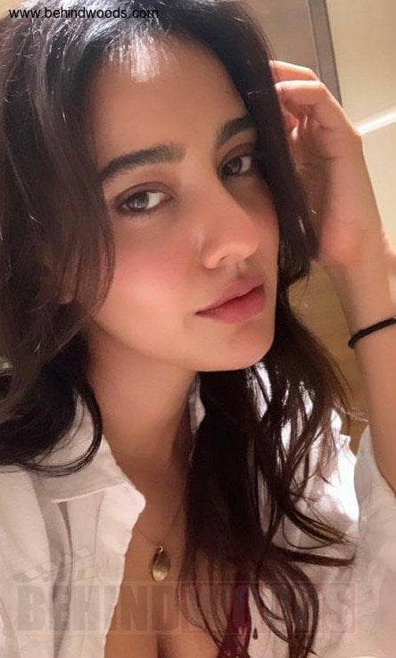 Neha Sharma (aka) NehaSharmaa photos stills & images