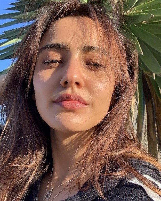 Neha Sharma Aka Nehasharmaa Photos Stills And Images