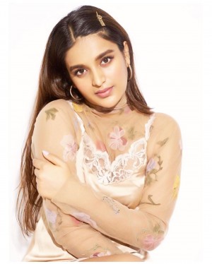 Nidhhi Agerwal (aka) NidhhiAgerwal