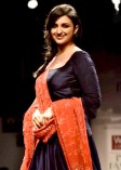 Parineeti Chopra (aka) ParineetiChopra