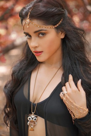 Pia Bajpai (aka) PiaBajpai