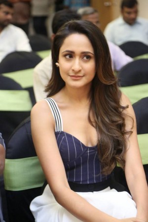 Pragya Jaiswal (aka) Pragya