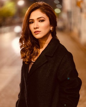 Ridhima Pandit (aka) Ridhimaa Pandit