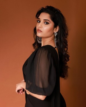 Ritika singh (aka) Ritika Mohan Singh