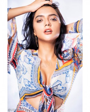 Ruhi Singh (aka) Ruhii Dilip Singh