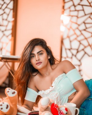 Sakshi Dwivedi (aka) Sakshii Dwivedi