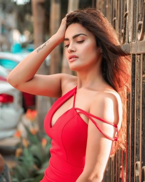 Sakshi Dwivedi (aka) Sakshii Dwivedi