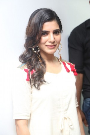 Samantha Ruth Prabhu (aka) Actress Samantha