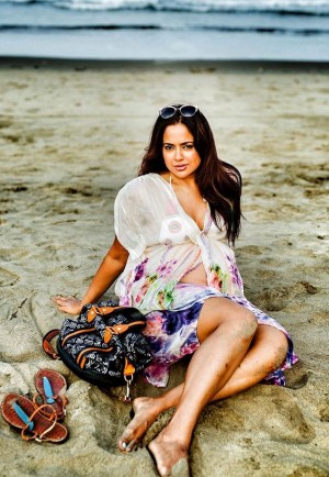 Sameera Reddy (aka) SameeraReddy