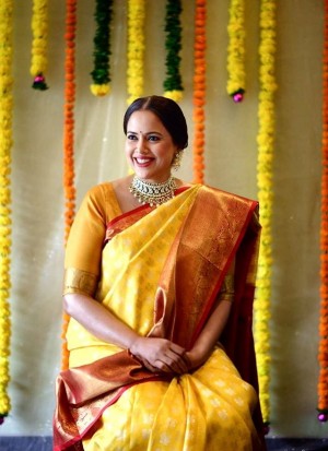 Sameera Reddy (aka) SameeraReddy