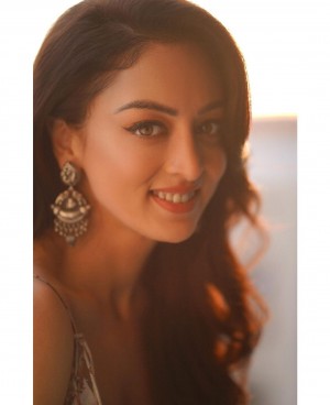 Sandeepa Dhar (aka) Sandeepa