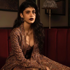 Sanjana Sanghi (aka) Sanjanaa Sanghi