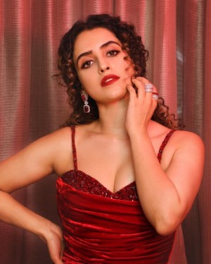 Sanya Malhotra (aka) Sanyaa Malhotra