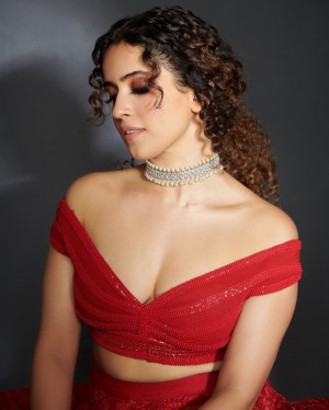 Sanya Malhotra (aka) Sanyaa Malhotra