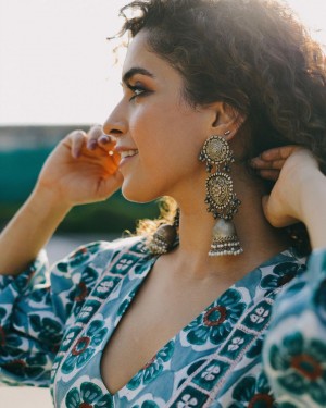 Sanya Malhotra (aka) Sanyaa Malhotra