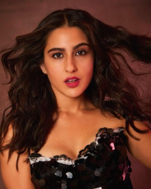 Sara Ali Khan (aka) Saraa ali khan