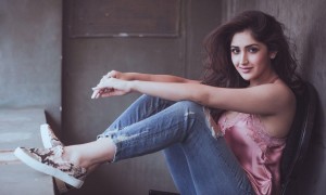 Sayyeshaa Saigal (aka) Sayyeshaa