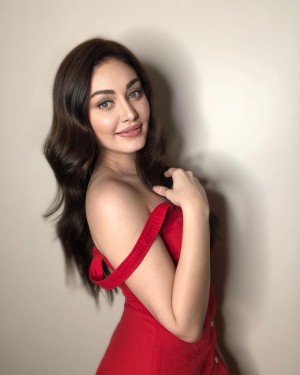 Shefali Jariwala (aka) Shefali Jariwalaa