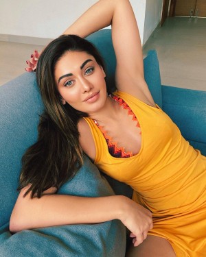 Shefali Jariwala (aka) Shefali Jariwalaa