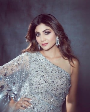 Shilpa Shetty (aka) Actress Shilpa Shetty