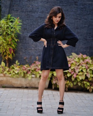 Shirley Setia (aka) Shirleyy