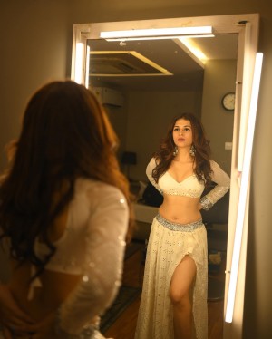 Shraddha Das (aka) Shraddhaa