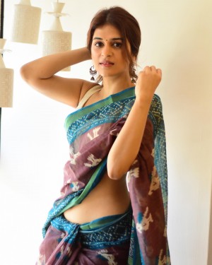 Shraddha Das (aka) Shraddhaa