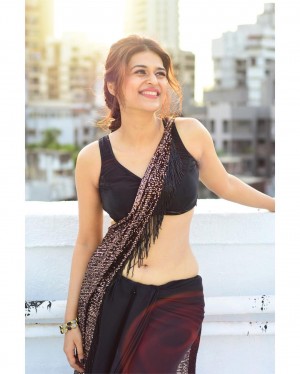 Shraddha Das (aka) Shraddhaa