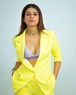 Shraddha Das (aka) Shraddhaa