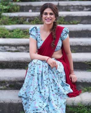 Shraddha Das (aka) Shraddhaa